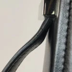 Givenchy Calfskin Logo Crossbody (Живанши) — фото 23