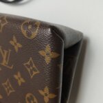 Louis Vuitton Locky BB — фото 22