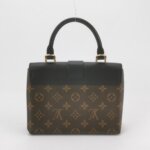 Louis Vuitton Locky BB — фото 5