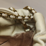 Chanel 22 Bag Logo — фото 12