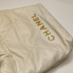 Chanel 22 Bag Logo — фото 14