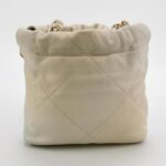 Chanel 22 Bag Logo — фото 5