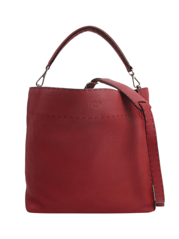 Fendi Leather Shoulder Bag — продано