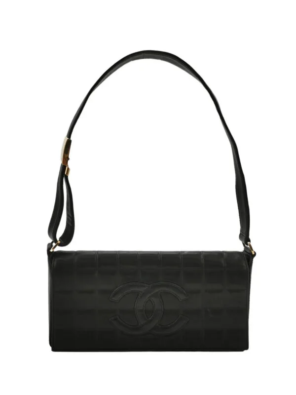 Chanel Lambskin Shoulder Bag — продано