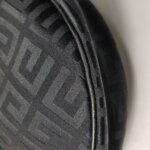 Givenchy Shoulder Bag — фото 14