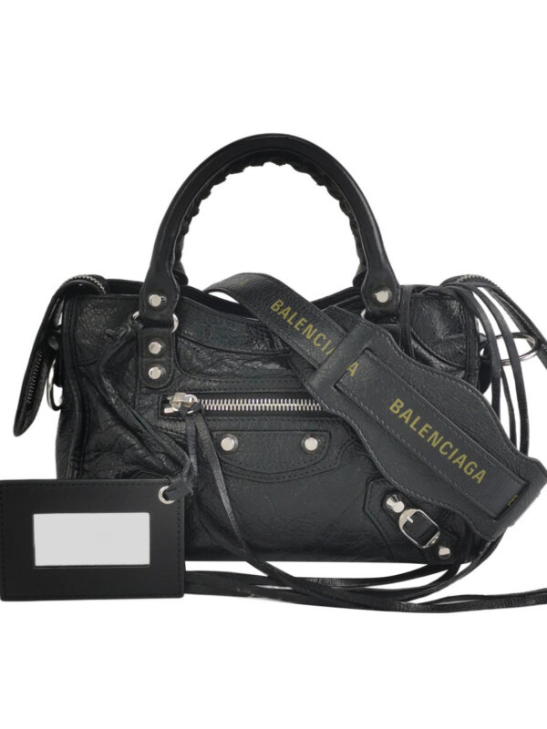 Balenciaga Classic City — продано