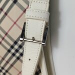 Burberry Shoulder Bag — фото 13