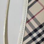 Burberry Shoulder Bag — фото 19