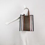 Burberry TB — фото 2