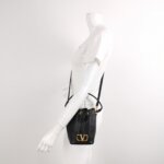 Valentino Garavani V logo Logo — фото 2