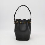 Valentino Garavani V logo Logo — фото 5