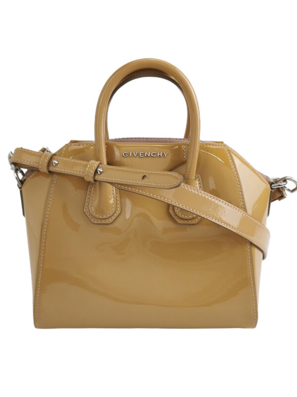 Givenchy Antigona — продано