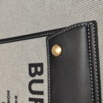 Burberry Freya logo — фото 14