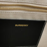 Burberry Freya logo — фото 8