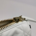 Dior Vibe Hobo Bag — фото 13