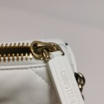 Dior Vibe Hobo Bag — фото 18