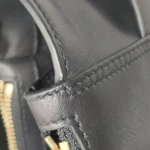 Ferragamo Calfskin Logo Crossbody — фото 22