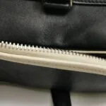 Valentino Garavani Colorblock Calfskin Logo Crossbody — фото 18