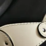 Valentino Garavani Colorblock Calfskin Logo Crossbody — фото 32