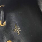 Valentino Garavani Mini Logo Crossbody — фото 11