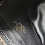 Valentino Garavani Shoulder Bag — фото 11