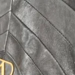Valentino Garavani Lambskin Shoulder Bag — фото 19