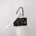 Valentino Garavani Lambskin Shoulder Bag — фото 2