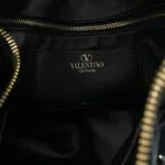 Valentino Garavani Lambskin Shoulder Bag — фото 8