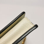 Valentino Garavani V logo V Logo — фото 15