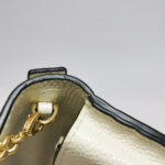 Valentino Garavani V logo V Logo — фото 19