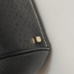 Ferragamo Logo Shoulder Bag — фото 15