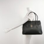 Ferragamo Logo Shoulder Bag — фото 2