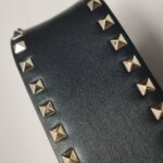 Valentino Garavani Bucket Bag — фото 17