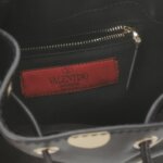 Valentino Garavani Bucket Bag — фото 8