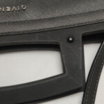 Givenchy Logo Shoulder Bag — фото 14