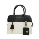 Prada Esplanade — миниатюра 1