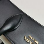 Prada Esplanade — фото 19