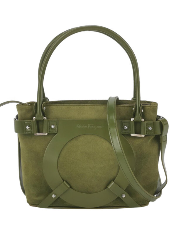 Ferragamo Logo Shoulder Bag — продано