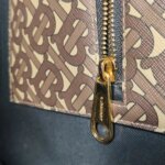 Burberry TBTBTB — фото 11