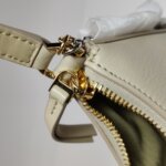 Givenchy Lucky Lock logo — фото 11