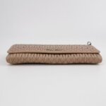 Miu Miu Logo Shoulder Bag — фото 6