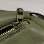 Loewe Puzzle Hobo logo — фото 10