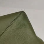 Loewe Puzzle Hobo Logo (Лоэве) — фото 21