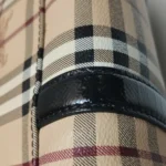 Burberry Colorblock Calfskin Crossbody (Бёрберри) — фото 19
