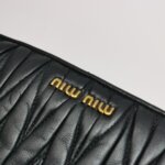 Miu Miu Logo Crossbody — фото 15