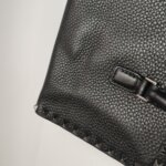 Valentino Garavani Crossbody — фото 19