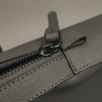 Burberry Logo Crossbody — фото 14