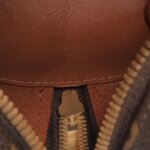 Louis Vuitton Cite — фото 13