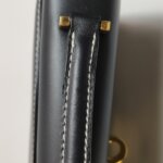 Ferragamo Logo Shoulder Bag — фото 12