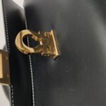 Ferragamo Logo Shoulder Bag — фото 13